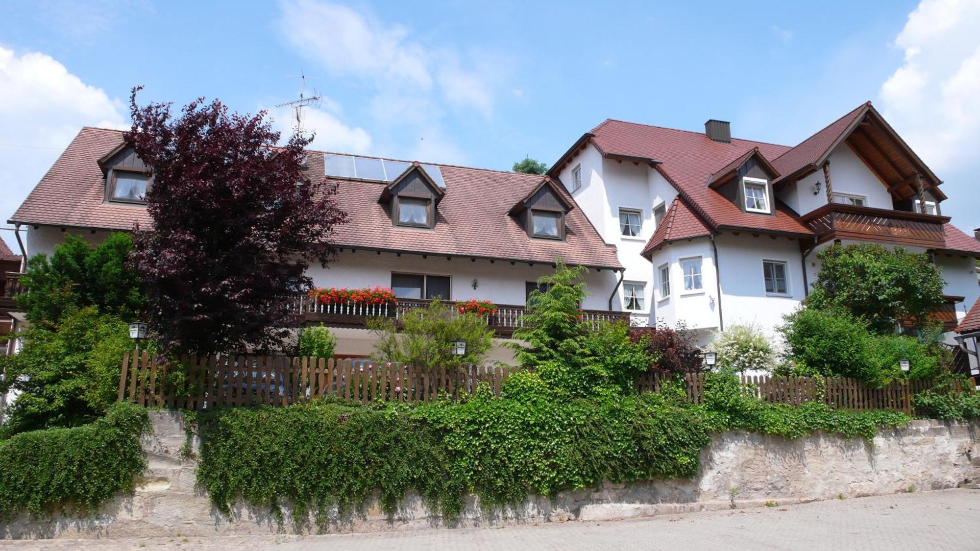 Hotel Gasthof Kaesser Ансбах Экстерьер фото